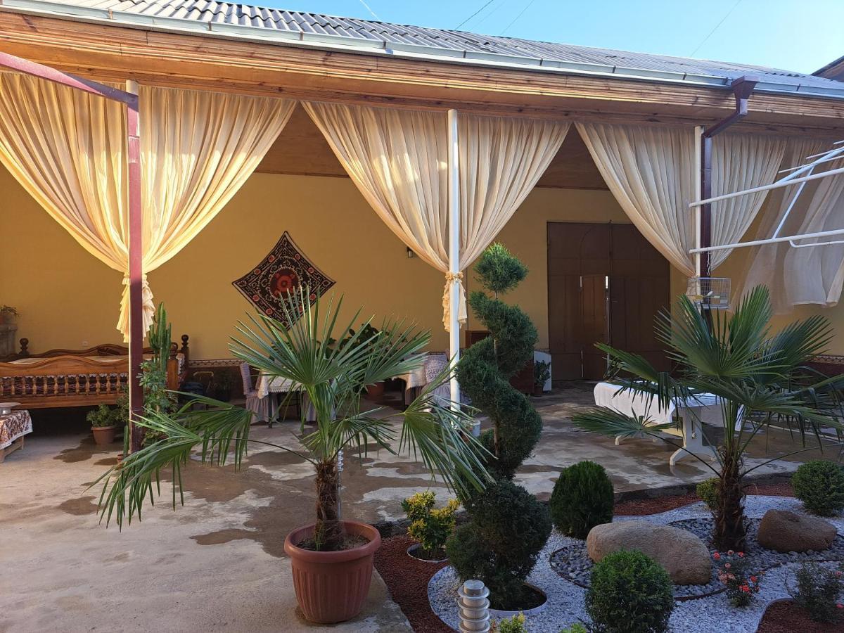 Royal Lux Guest House Samarkand Exteriör bild