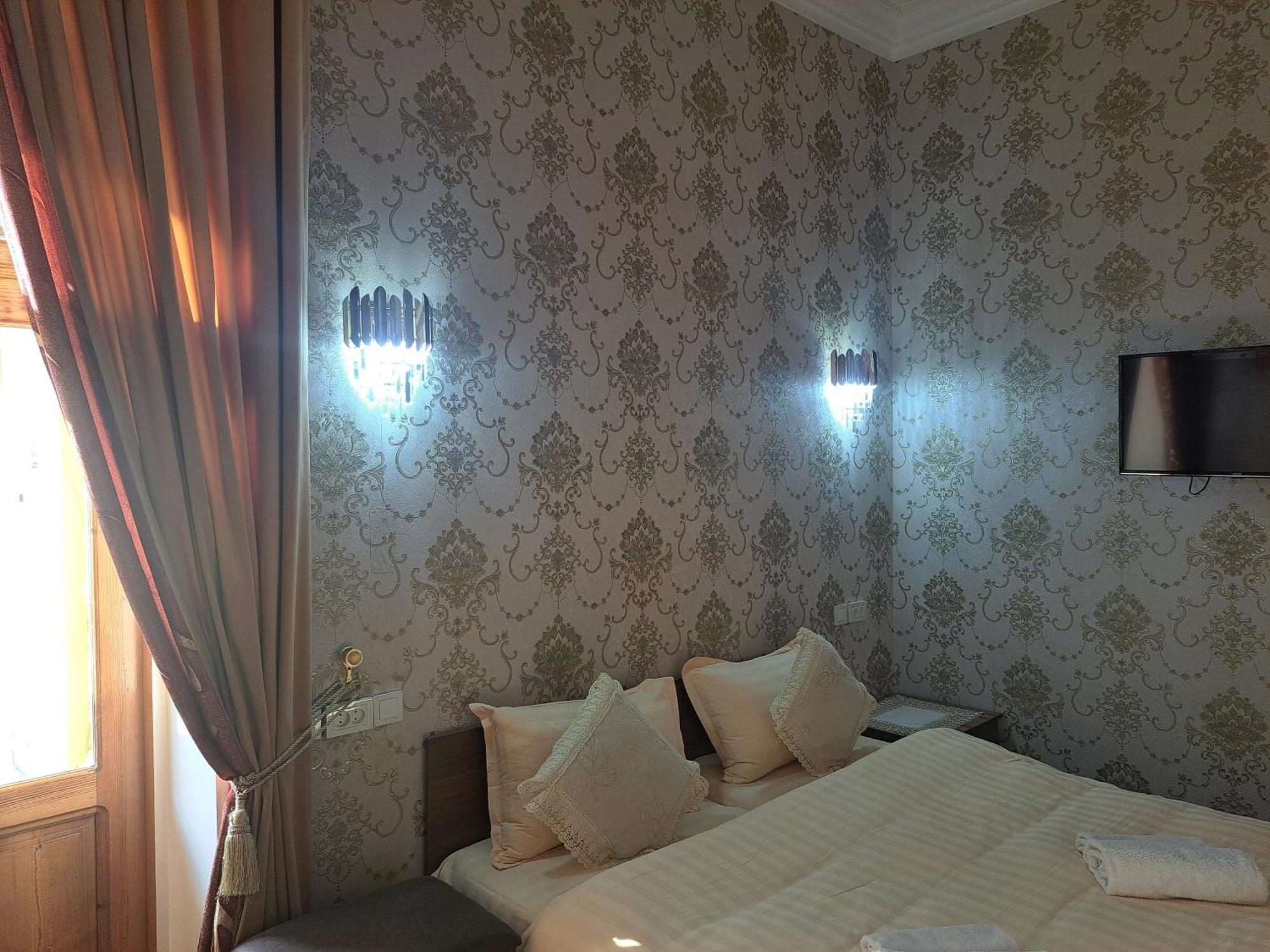 Royal Lux Guest House Samarkand Exteriör bild